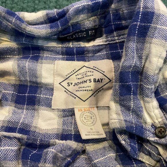 LUCRATIVE Flannel Bundle - SIX flannels for price of ONE (Levi’s, Arizona, etc) - Picture 12 of 12